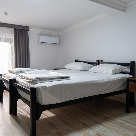 Nest Inn Tashkent Phòng bức ảnh