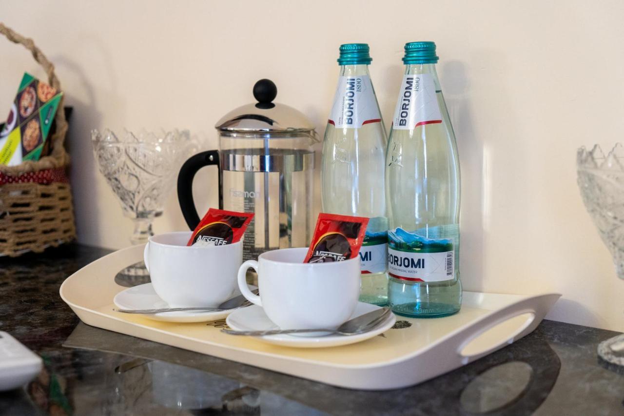 Nest Inn Tashkent Ngoại thất bức ảnh