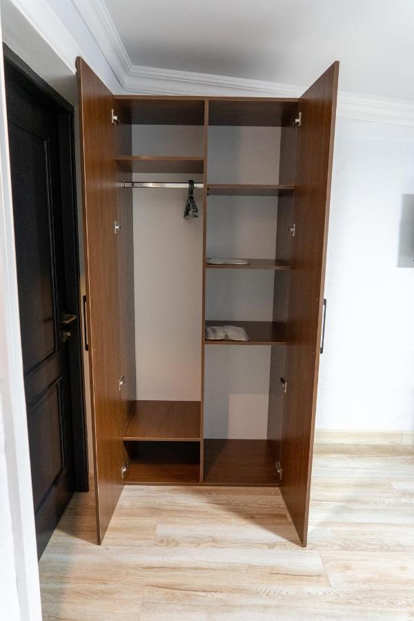 Nest Inn Tashkent Ngoại thất bức ảnh