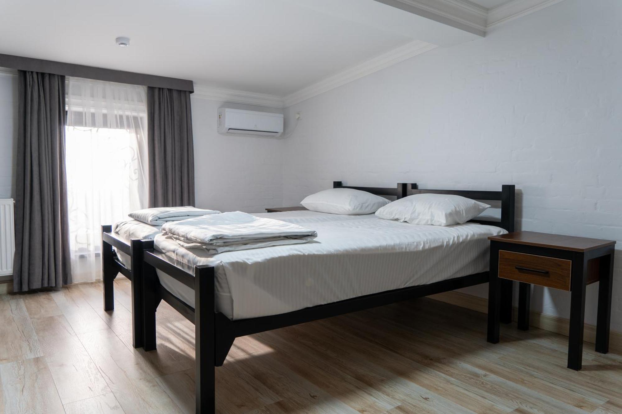 Nest Inn Tashkent Phòng bức ảnh