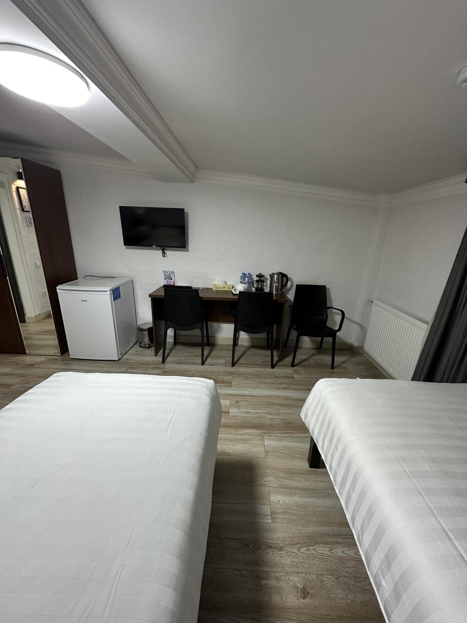 Nest Inn Tashkent Ngoại thất bức ảnh
