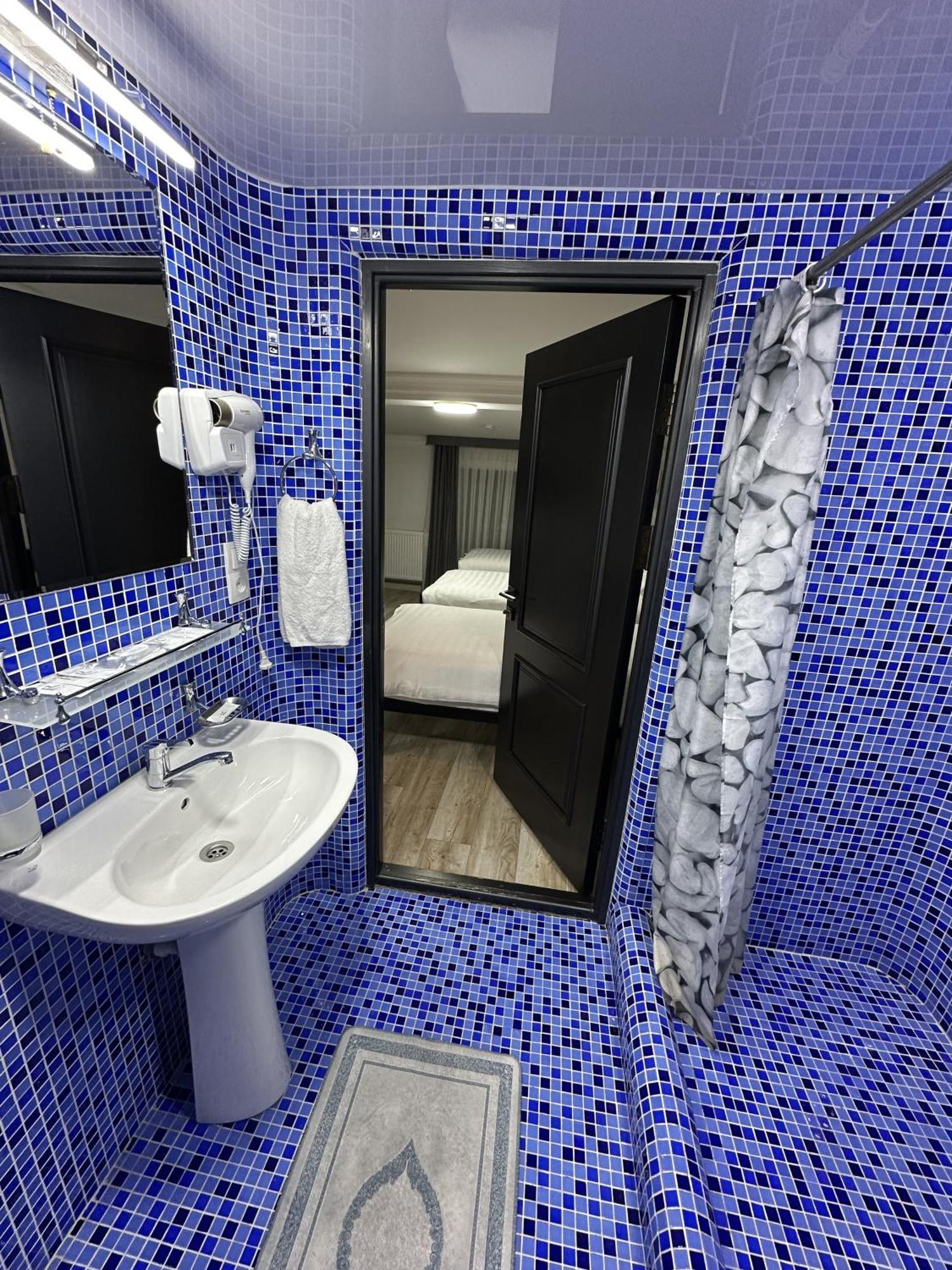 Nest Inn Tashkent Ngoại thất bức ảnh