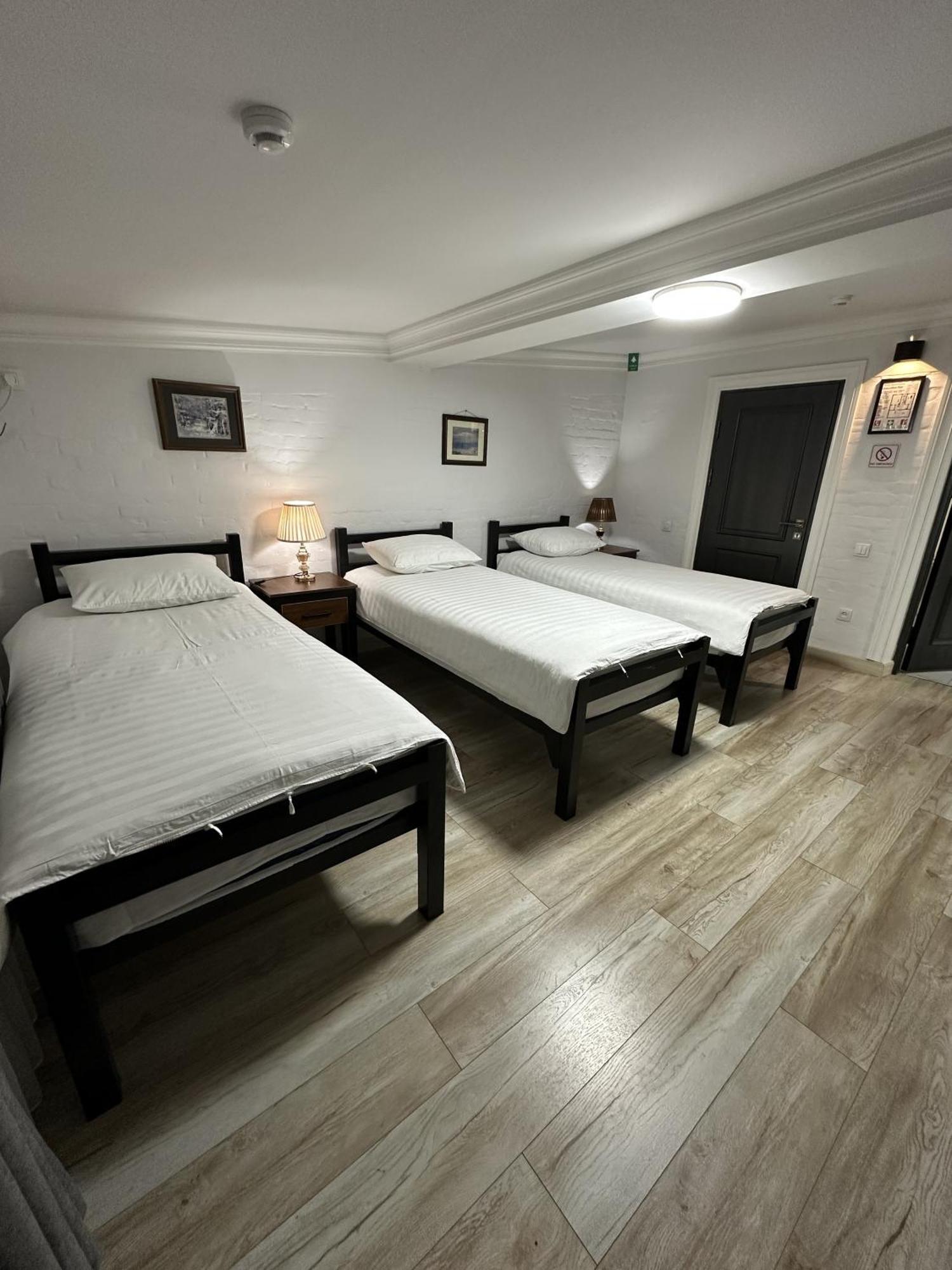 Nest Inn Tashkent Ngoại thất bức ảnh