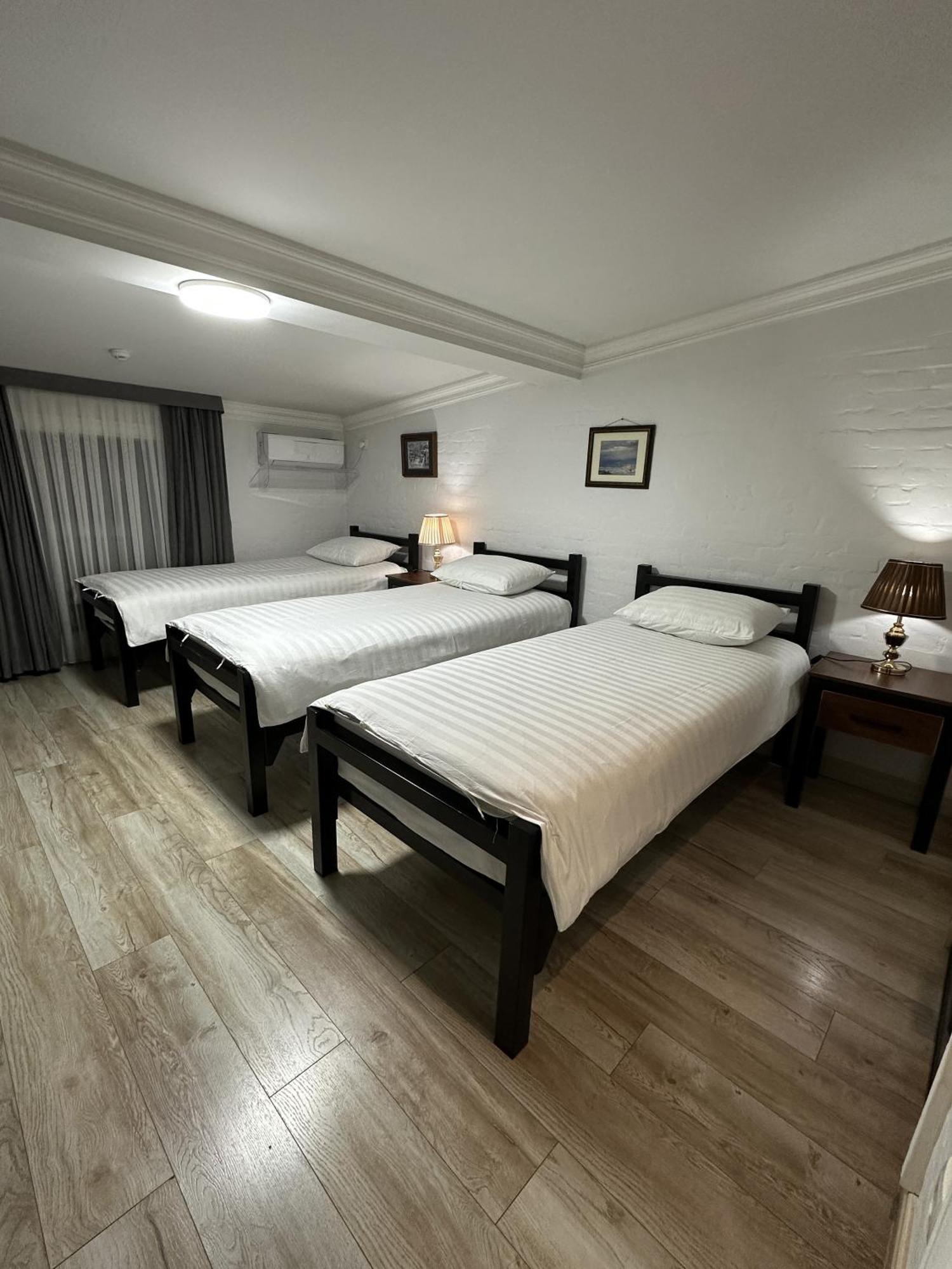 Nest Inn Tashkent Ngoại thất bức ảnh